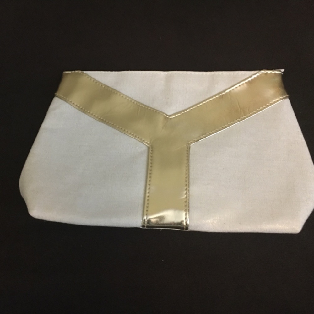 New Yves Saint Laurent cosmetic bag w/dustbag - Picture 2 of 7